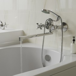 Смеситель для ванны и раковины 1/2 кер. MIXLINE ML30-02 "Classic" - ML30-02