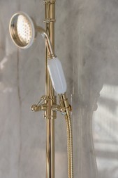 Душевая система Jacob Delafon Cleo 1889 золото глянцевое (E24311-BGG)