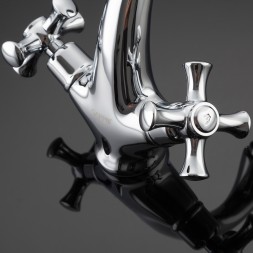 Смеситель для раковины 1/2 кер G1042 GAPPO литой, креп. 2 шпильки, ХРОМ - G1042 